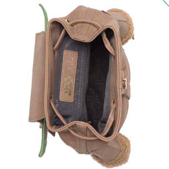 The Child Backpack - Picture 4 of 5